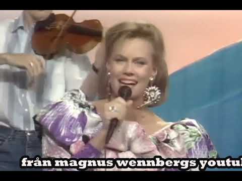 PÅ CAFE I BUDAPEST, ARJA SAIJONMAA