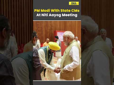 PM Modi Shares Light Moment With Opposition CMs #nitiayog #meeting #pmmodi #viralshorts #cm #news