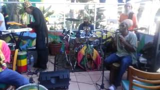 Stevie Wonder Sings Bob Marley with Lesterfari and Kings Music
