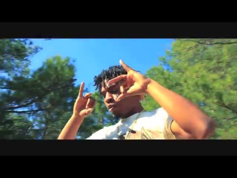 T-Jones Feat. Go Yayo - Fuck Boyz (Official Music Video)