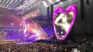 Pink - Secrets live Amsterdam Arena