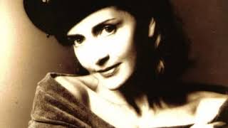 Sally Oldfield -The Earth Is Calling