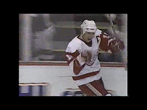 98/99 RS: Chi @ Det Highlights - 1/2/99