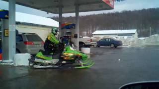 preview picture of video 'Snowmobiles getting gas before the snow storm hits us. Boston New York.'