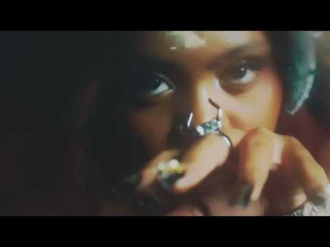 Duquesa - Parece um Vampiro (Official Visual)