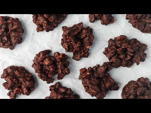 Keto Chocolate Nut Clusters