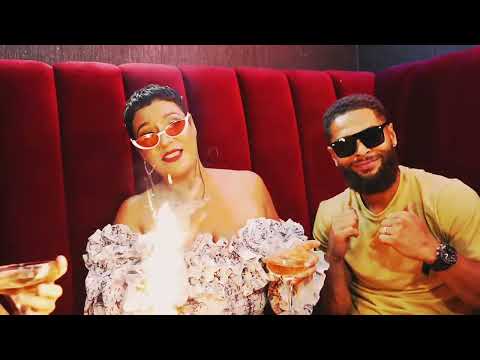 Akzman Ft Layla Lendor - pull up (official video).