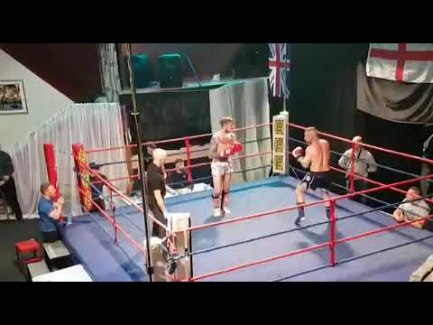 Ben Howgate VS Joe Barnett K1