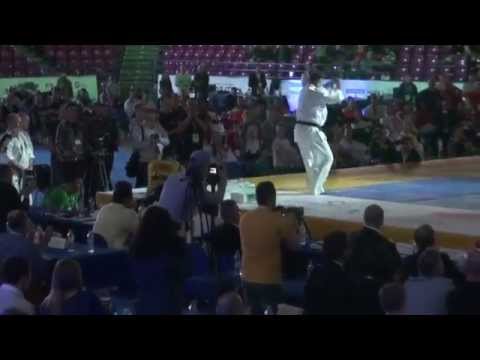 Tomasz Najduch - pokaz na Mistrzostwach Europy Shinkyokushin 2015