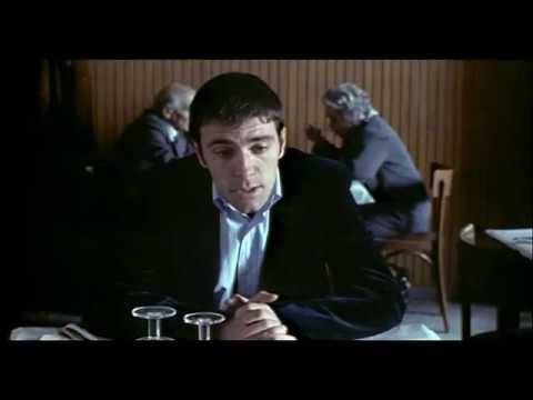Tu sei sensibile, dolce... - Valerio Mastandrea - clip da L'Odore della Notte by Film&Clips