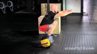 preview picture of video 'Crossfit J19 Air Squat Demo'