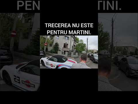 Martini Porsche pe trecere #bucuresti #romania #trafic #politie #bicicleta #pieton #sofer #amenda