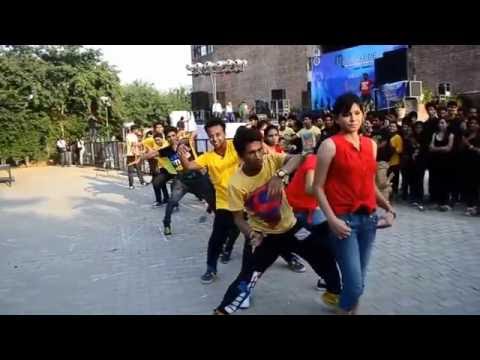 Yaman Rajput flash mob 2014