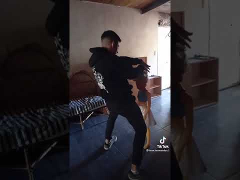 yo me le acerqu&eacute; video de la mu&ntilde;eca