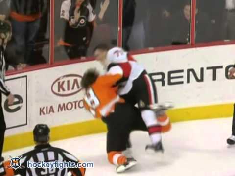 Nick Foligno vs Claude Giroux Jan 20, 2011