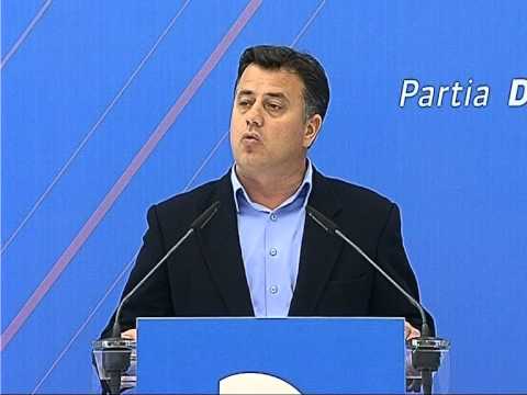 DEPUTETI NOKA,“MAFIA E KROMIT PO GRABIT KUKSIANET,POLICIA SULMON PROTESTUESIT” LAJM