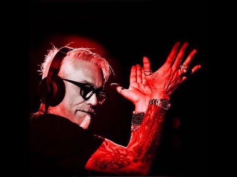 PAPA DJ - 10 minutes Live Performance