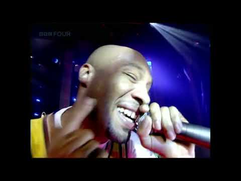 The Outhere Brothers - BOOM BOOM BOOM (First Performance) - TOTP - 15 06 1995