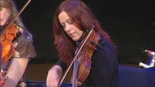Kathryn Tickell with Northumbrian Voices