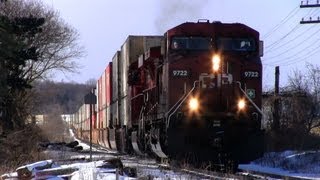 preview picture of video 'CP 9722 at Nashville (17FEB2013)'