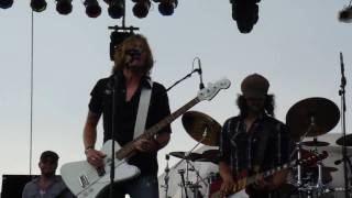 DECEMBERADIO LIVE: Gasoline (Sonshine Festival 2010)