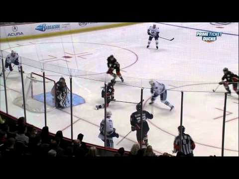 Zack Kassian goal 25 Jan 2013 Vancouver Canucks vs Anaheim Ducks NHL hockey