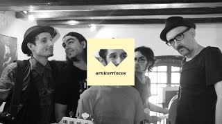 Mitad Chocadelia Internacional Mitad Santa Lula