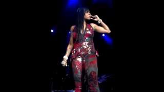 Fantasia Performs &#39;Without Me&#39; Live
