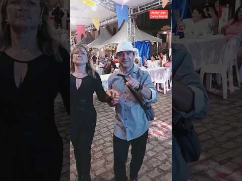 Excelentes Pessoas Dançando Forró no Convento Ipuarana em Lagoa Seca-PB,Professor André Leão