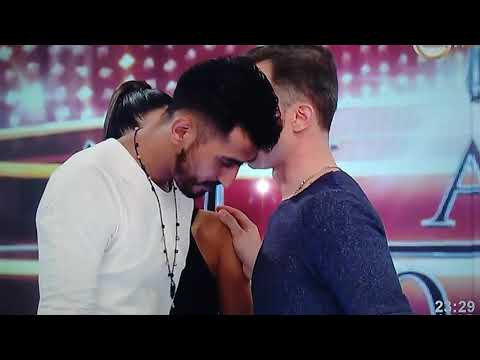 Duelo de coaches chachacha pop