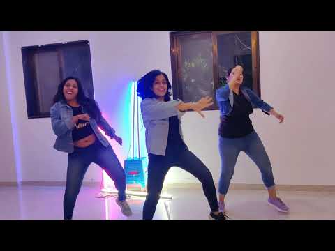 Mirchi Lagi Toh l Coolie No 1 l   Zumba l DanceFitness choreo l Bollywood style l