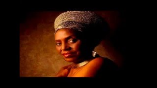 Miriam Makeba: Khawuleza (Serie Rarezas) (Serie Músicas del Mundo)