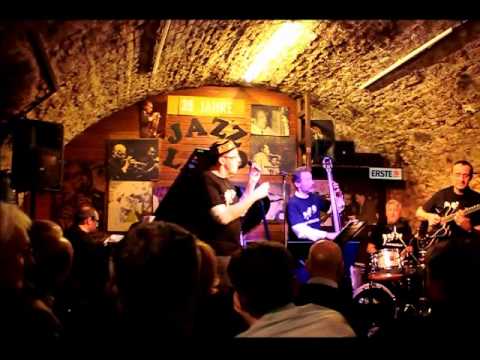 download lagu mp3 mp4 The Birdyard Wien, download lagu The Birdyard Wien gratis, unduh video klip The Birdyard Wien