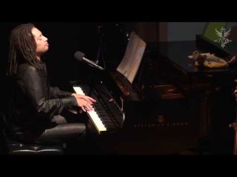 17 O Divina - Sananda Maitreya & The Nudge Nudge