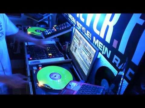 Handsup Playerz Youtubemix #33 HappyHardcore - Techno4ever.Fm