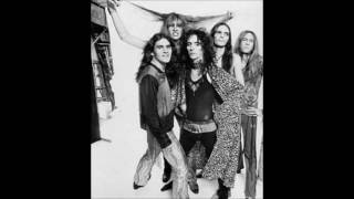 &quot;Never Been Sold Before&quot;   Alice Cooper Group cover,  recorded live by The Bagpipe Gunman, Live 1992