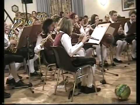 Musikerball 2004 - Eröffnung durch die JBK