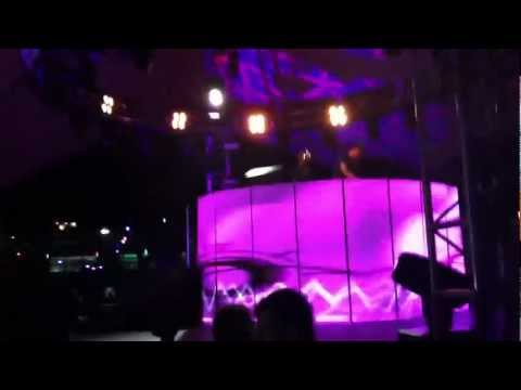 Quintino - Analogital vs. Daft Punk (Mashup) at EDC Las Vegas 2012