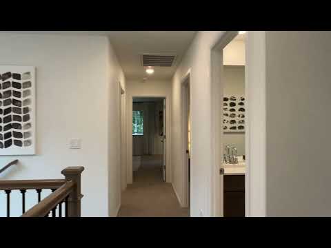 O Plano Hickory em Mountain Crest em Lake Stevens, WA