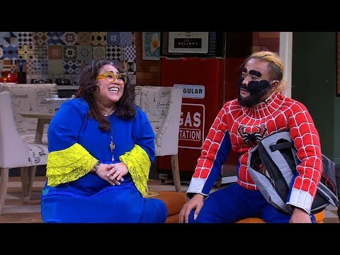 Mendengar Ada yang Kurang Bulu, Tukang Bulu ini Datang