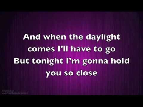 Daylight - Maroon 5 (Lyrics)