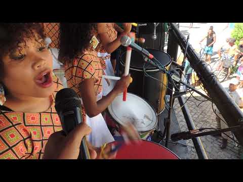 NEGRAS PERFUMADAS NA LAVAGEM DE SÃO BOAVENTURA