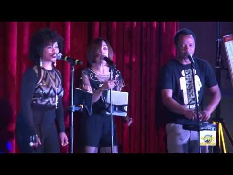 Njakatiana - Toy ny vao omaly, Zokinay, Aza complexé