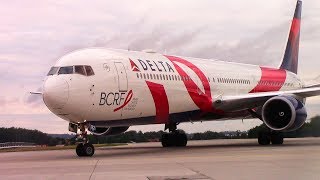 Delta Airlines B764 (N845MH) BCRF livery close up scream+taxi at Munich Airport!