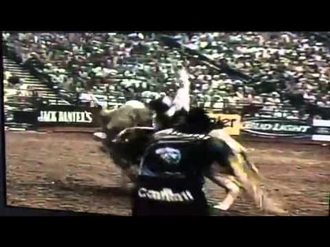 BJ Kramps 86.5 point Bull ride on Red Alert 2004 PBR