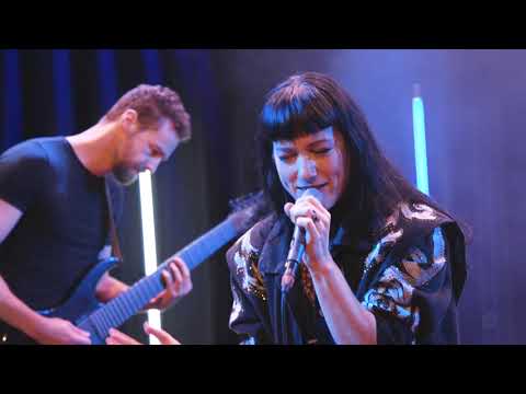 Shireen - Tiny Boxes Live @ Frequenzy Sessions