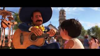 COCO de Disney•Pixar - Plaza del Mariachi (en español)