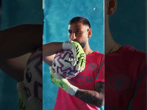 Why Donnarumma Wears New Gloves Every Match 😳 #soccer