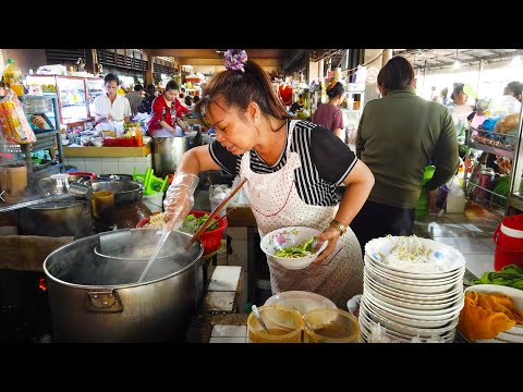 Central Market - Fresh Foods And Breakfast - Morning Cambodian Market Food Scenes