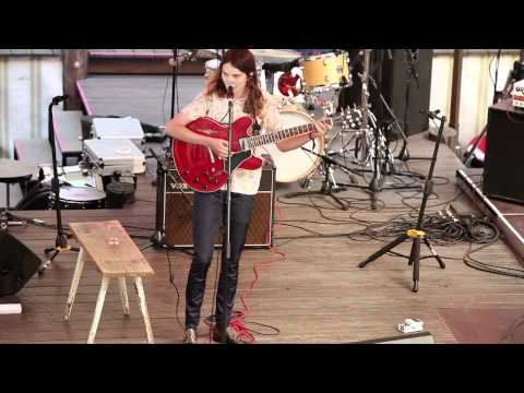 Eliot P. Sumner (Live at Michelberger Mystery Music Festival)